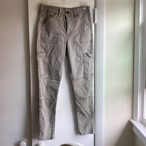 AE size 6 short jegging